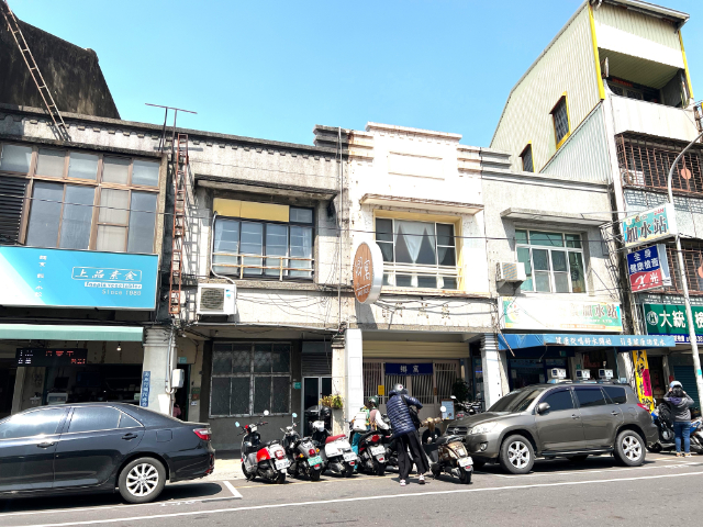 新營車站透店,台南市新營區中山路