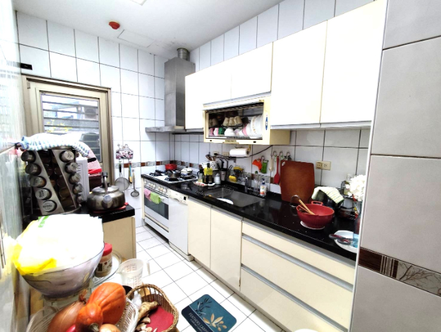 內湖一樓大庭院,台北市內湖區民權東路六段