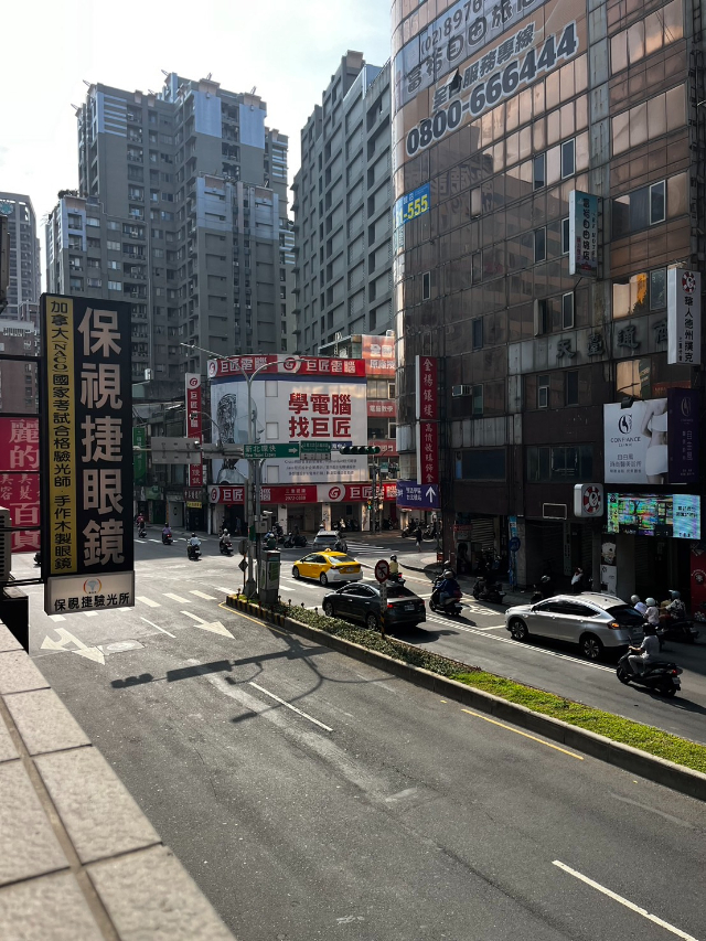 重新路正路邊金店面,新北市三重區重新路二段