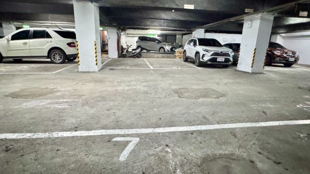 南京復興捷運車位,台北市中山區長安東路二段