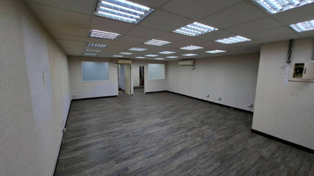 中山國小捷運住辦大廈(二),台北市中山區林森北路