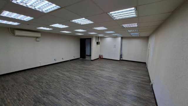 中山國小捷運住辦大廈(二),台北市中山區林森北路