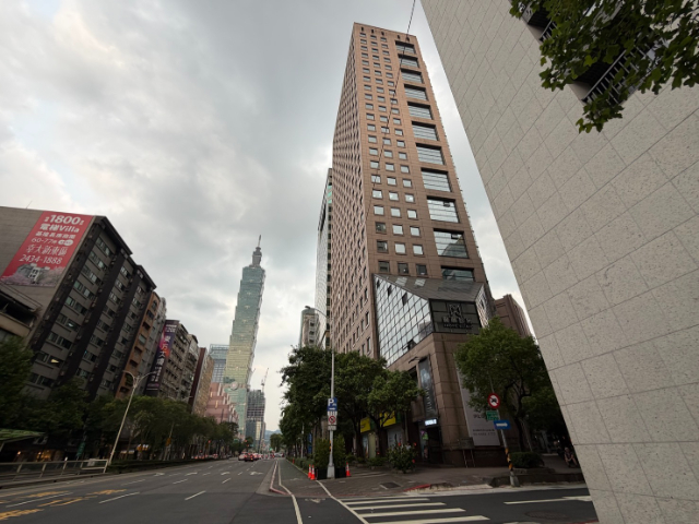 信基大樓世界金融車位,台北市信義區信義路四段