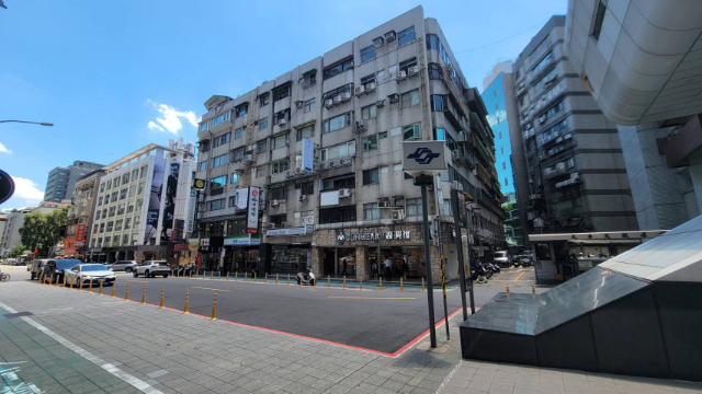 南京復興雙捷運站金店面,台北市松山區敦化北路